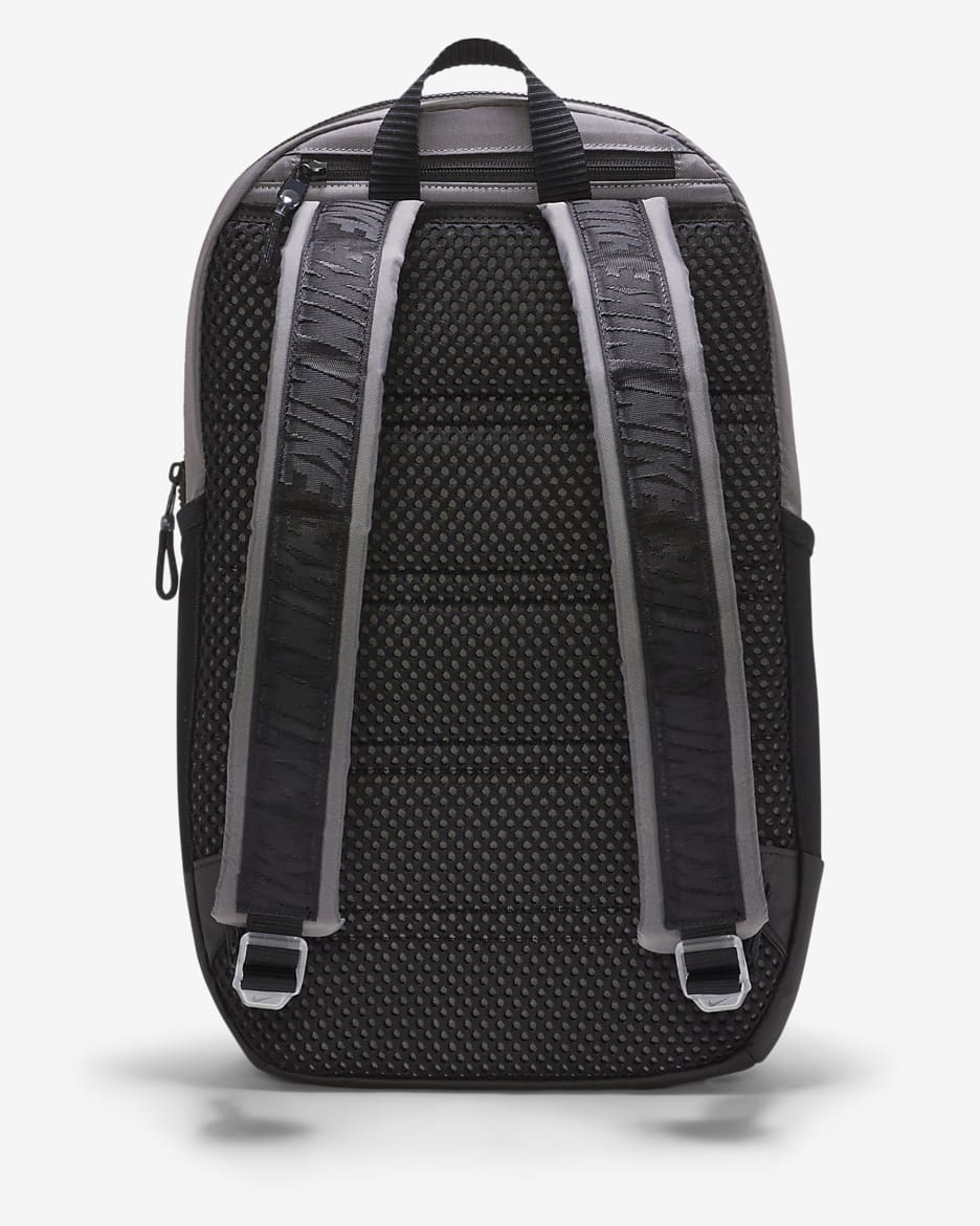 Nike Sportswear Essentials Backpack (21L)